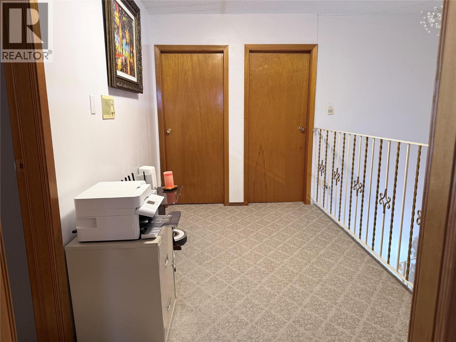 Hall out of master to 2 bedrooms