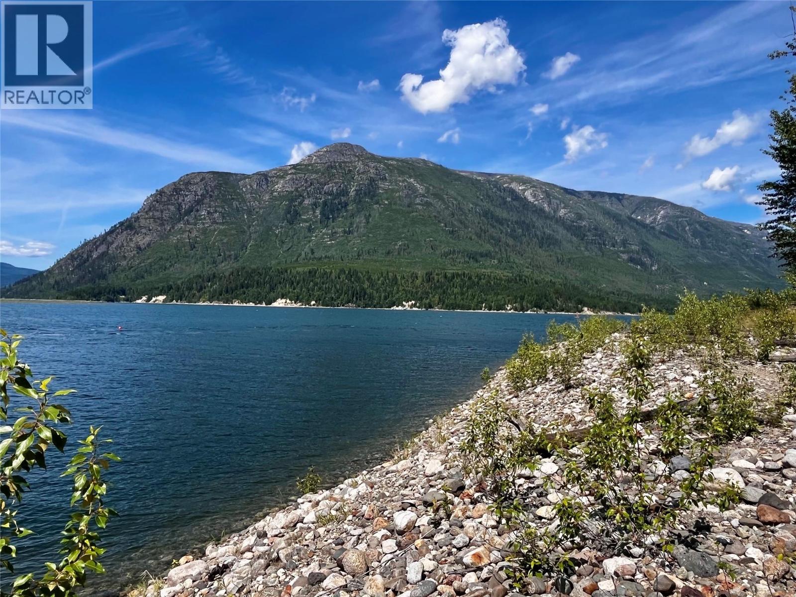 Easy access for lake lifestyle