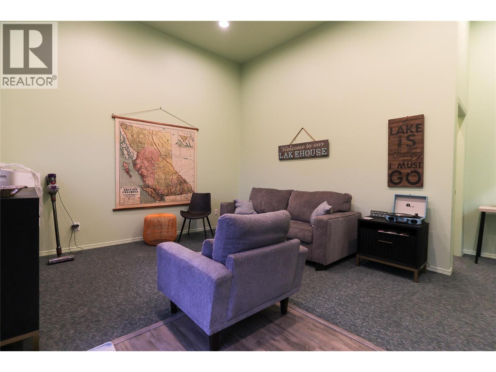 Suite Living Room