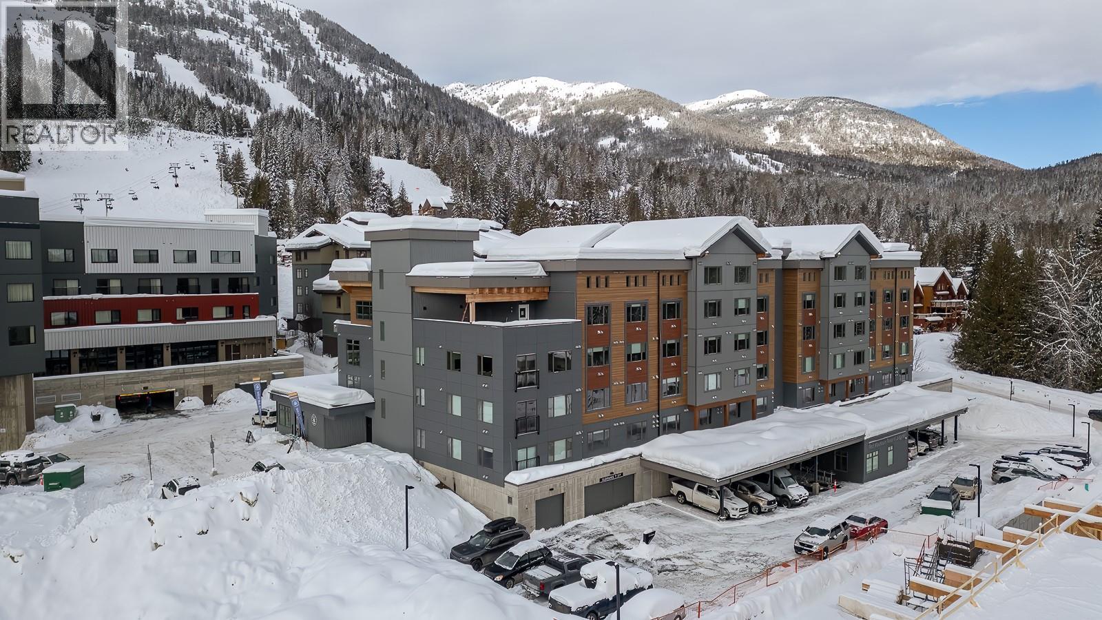 Exterior of The Crescent