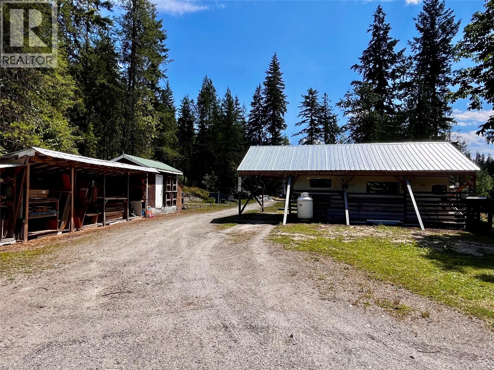 Upper property for owner's use
