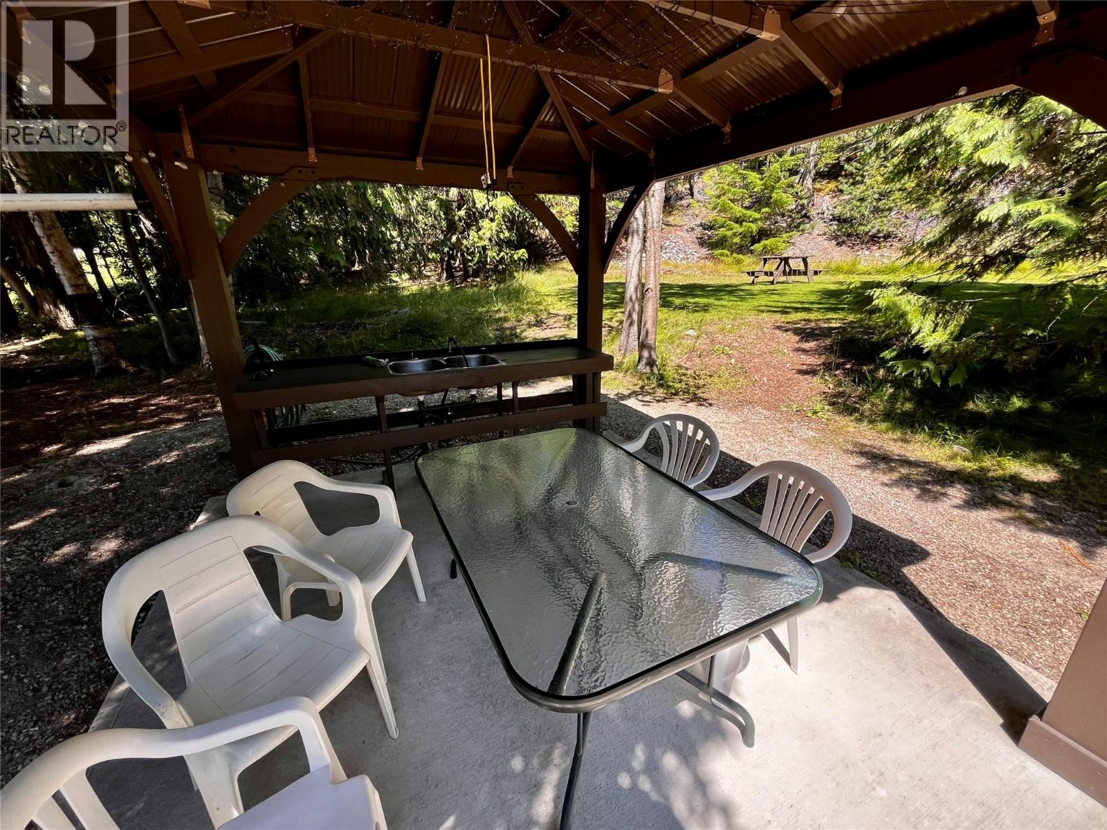 Dry camping area has a dish station and covered seating