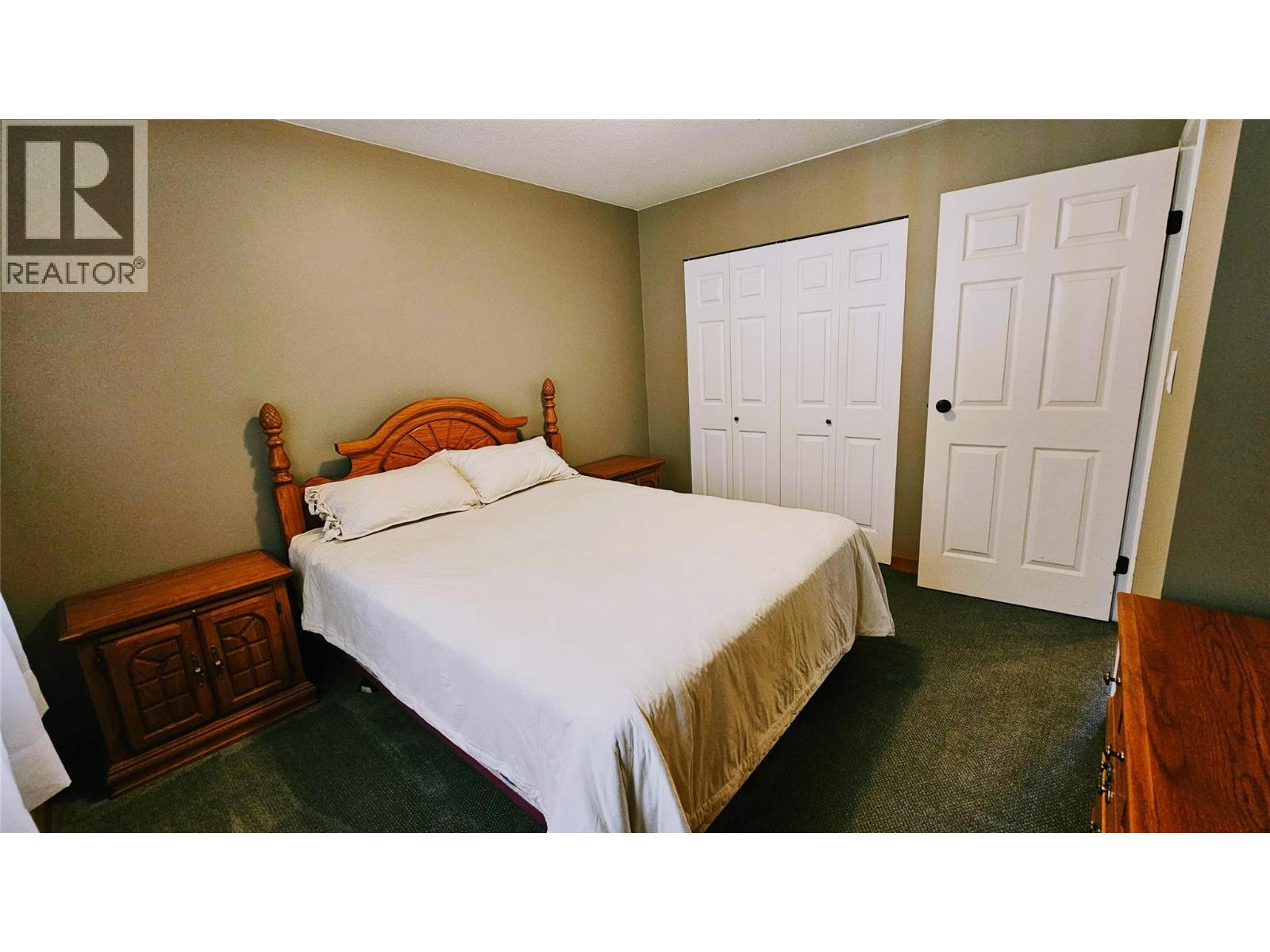 2nd Bedroom Upstairs