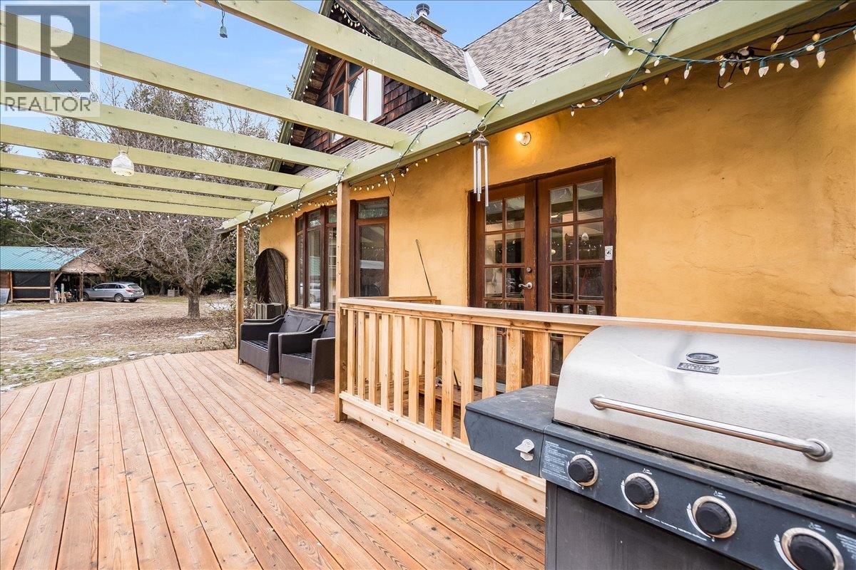 Main House Deck off dining room