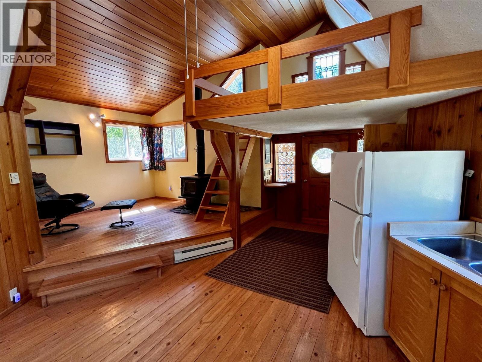 hardwood floors, wood heat
