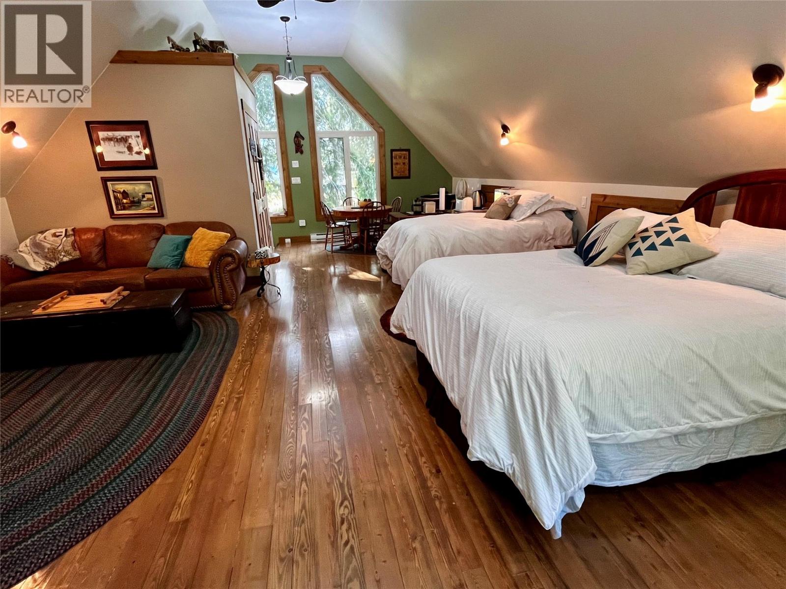 Room for beds