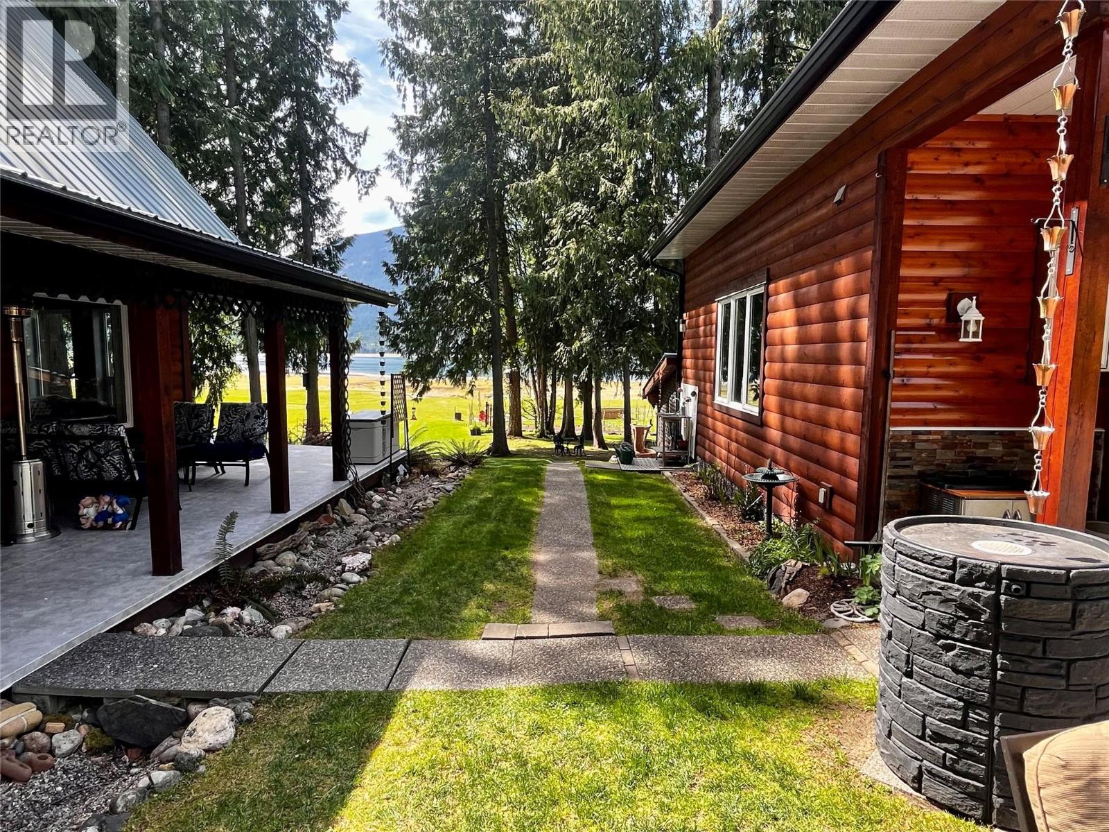 Tastefully landscapted