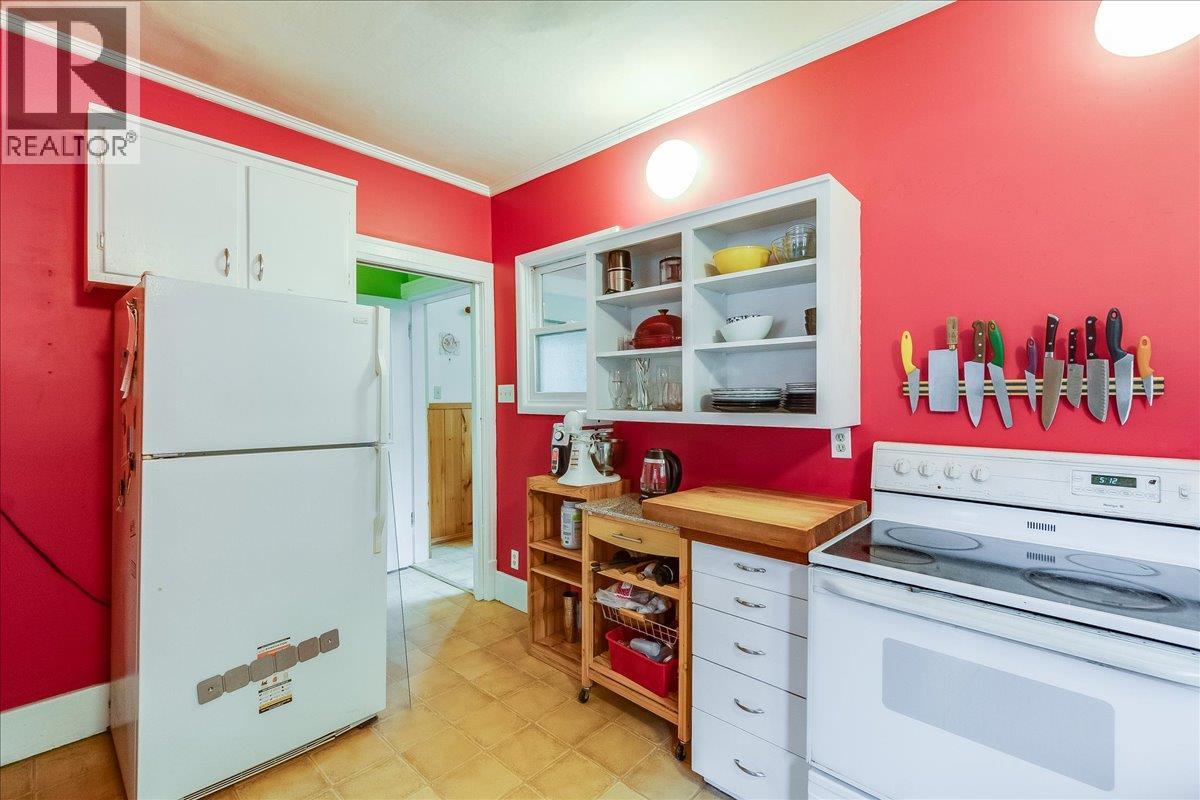 2nd Floor Kitchen