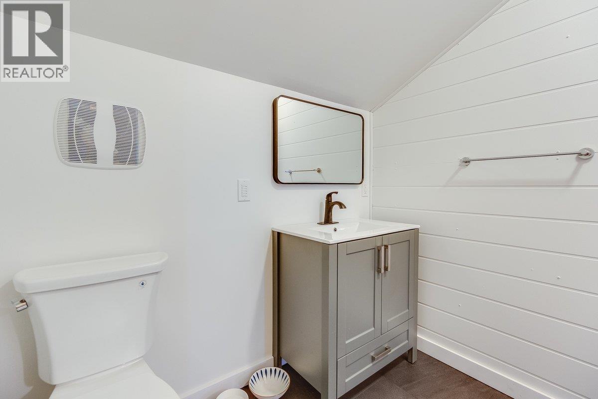 New 1/2 Bathroom Upstairs