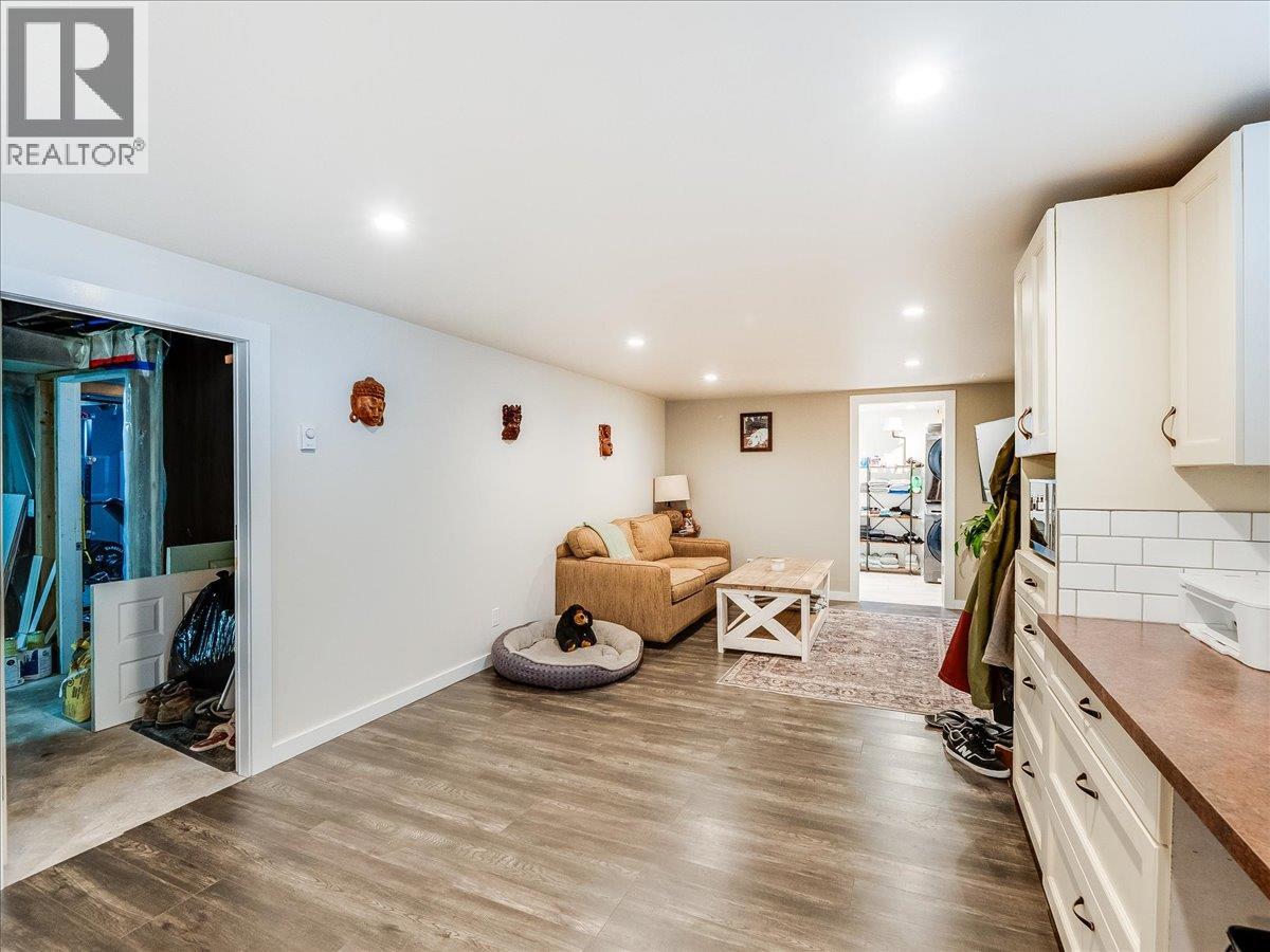 LEGAL SUITE