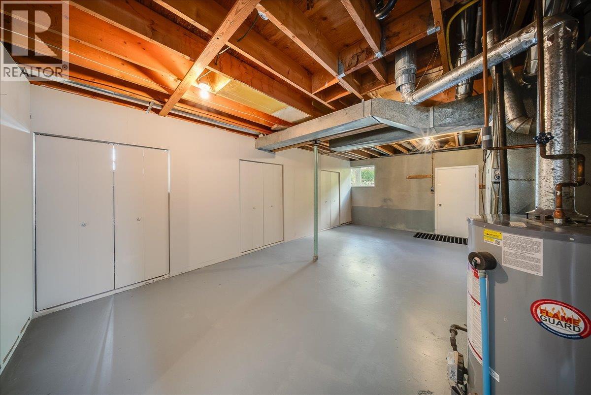 Rec room / Family room / suite potential in basement.