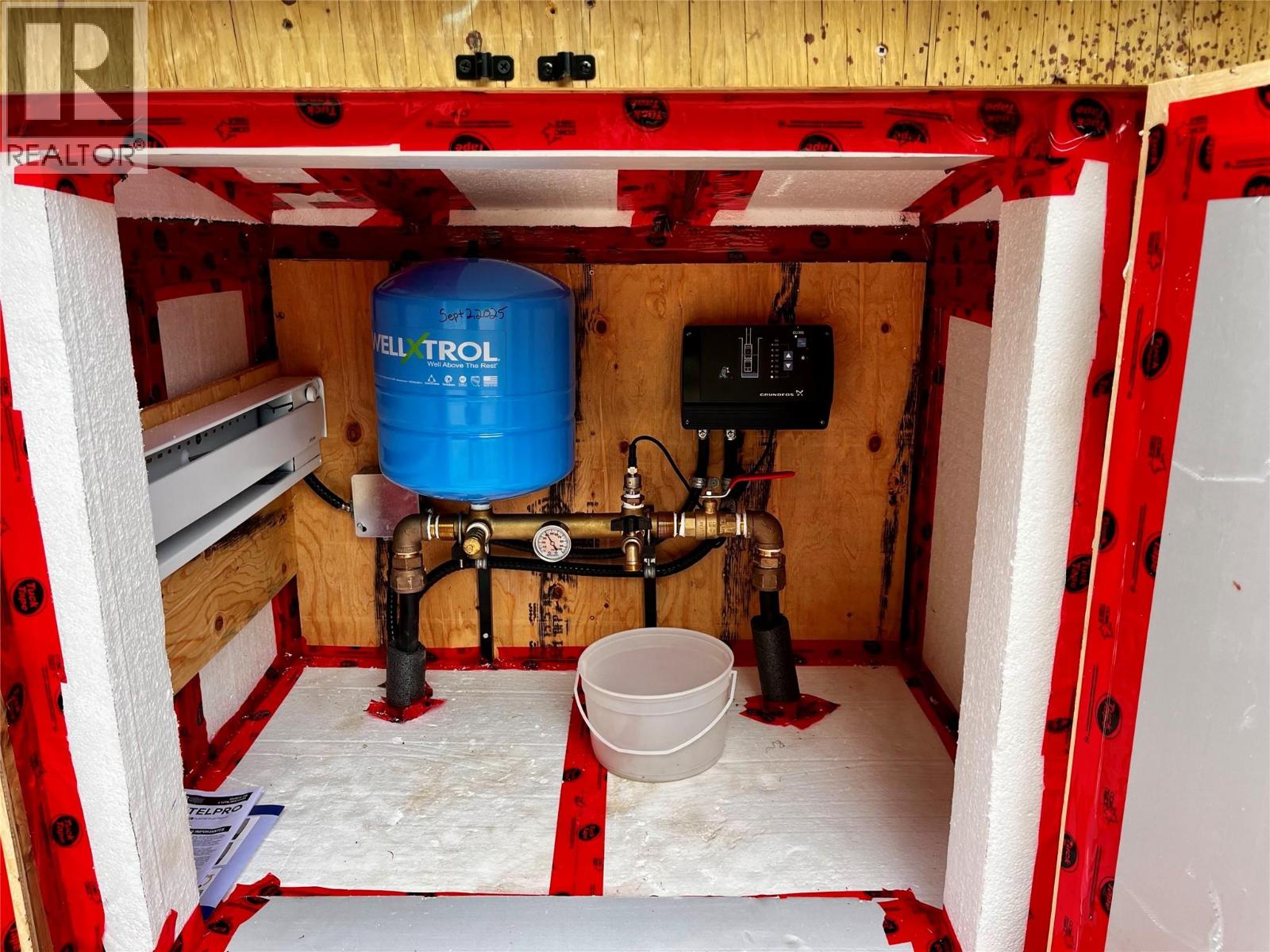 Pump building