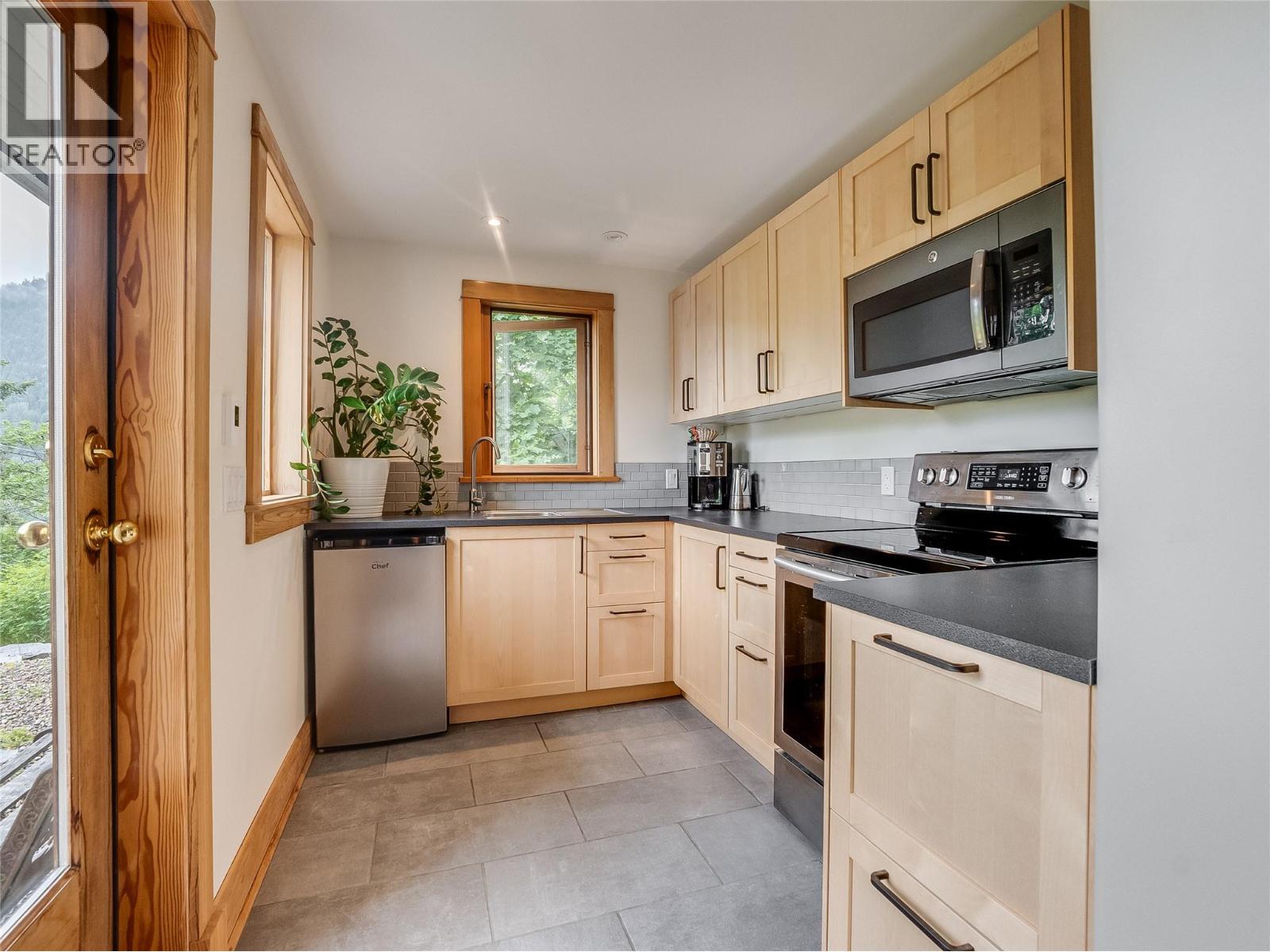 Suite Kitchen