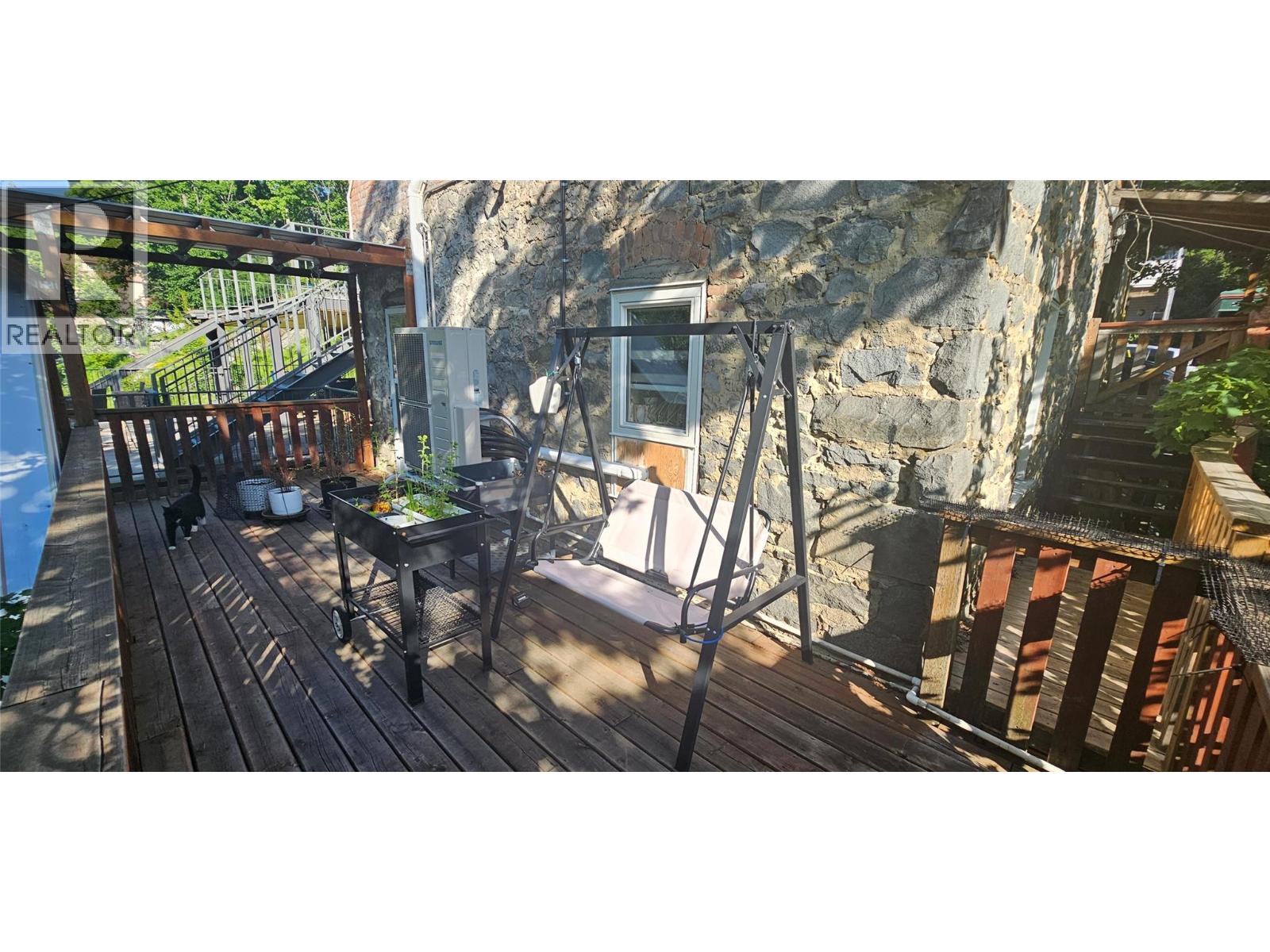 Lower Suite deck