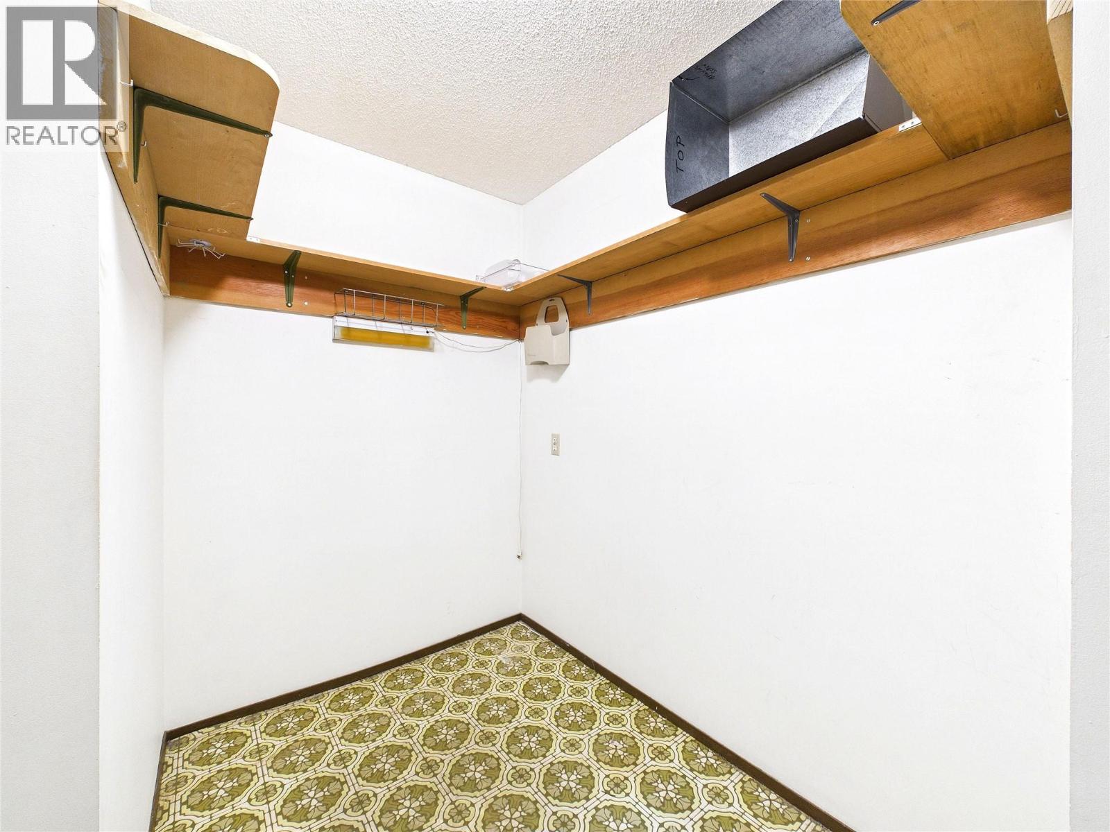 Storage in unit