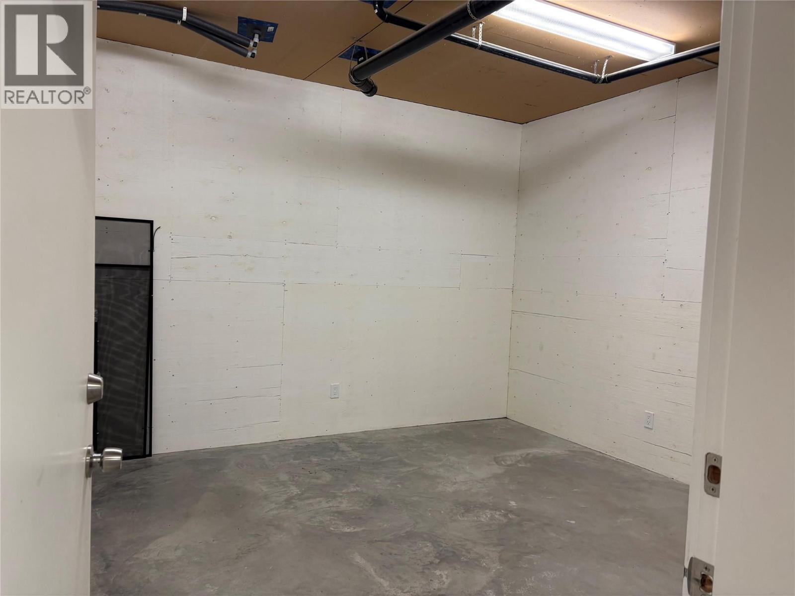 gear storage room/workshop