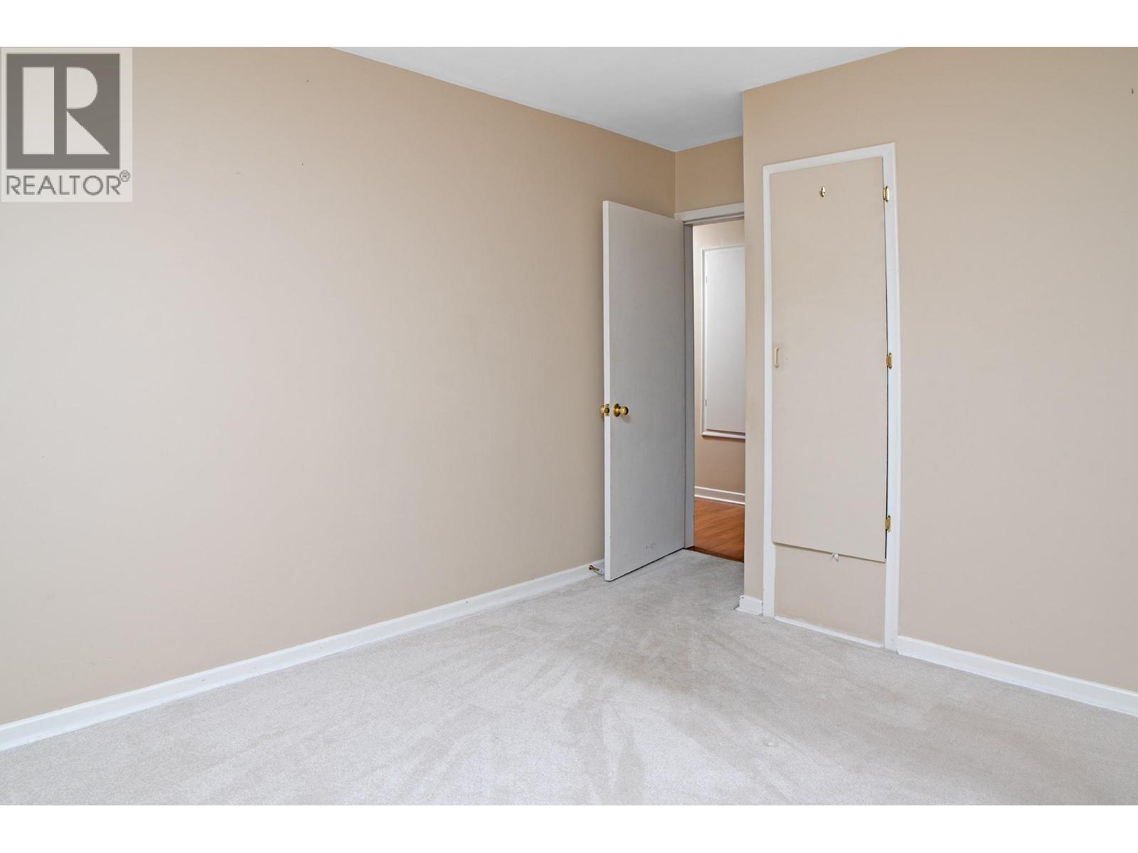 Bedroom #1