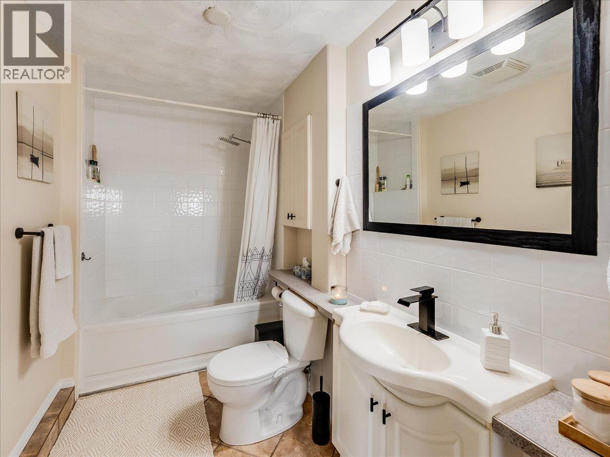 Main Bath