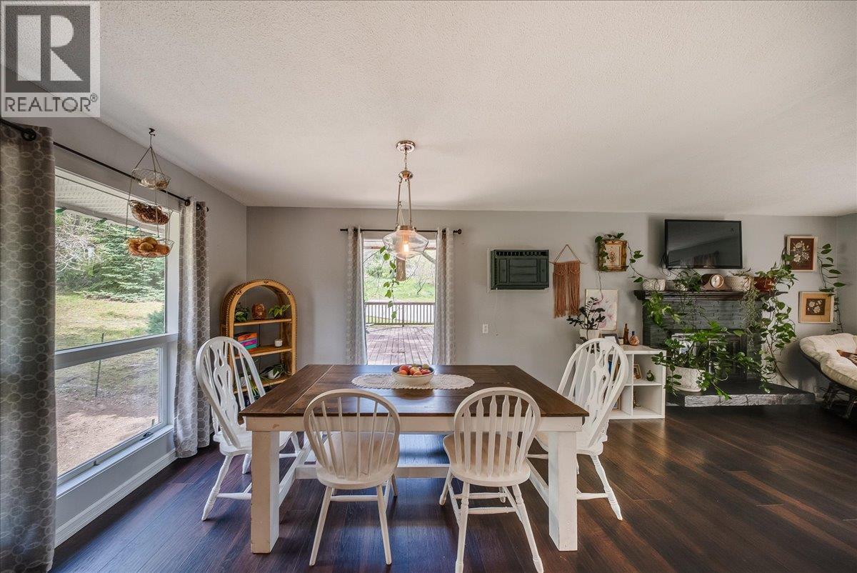 Dining room on main floor.