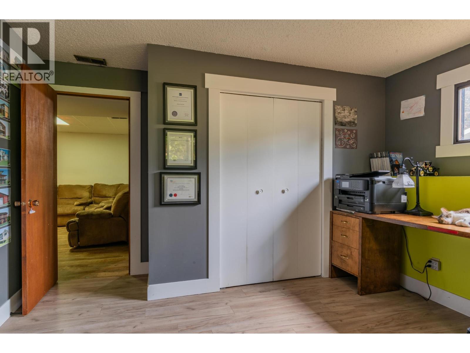 Listing photos from owner occupancy