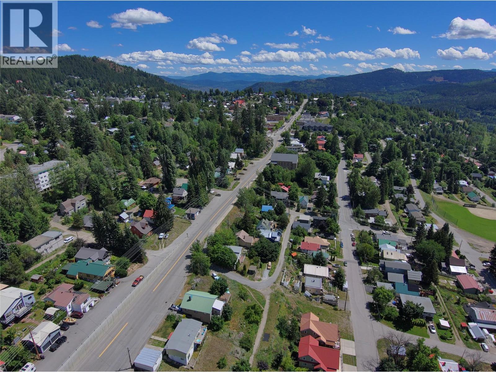 Aerial View of 1603 HARASIN Alley, Rossland V0G 1Y0