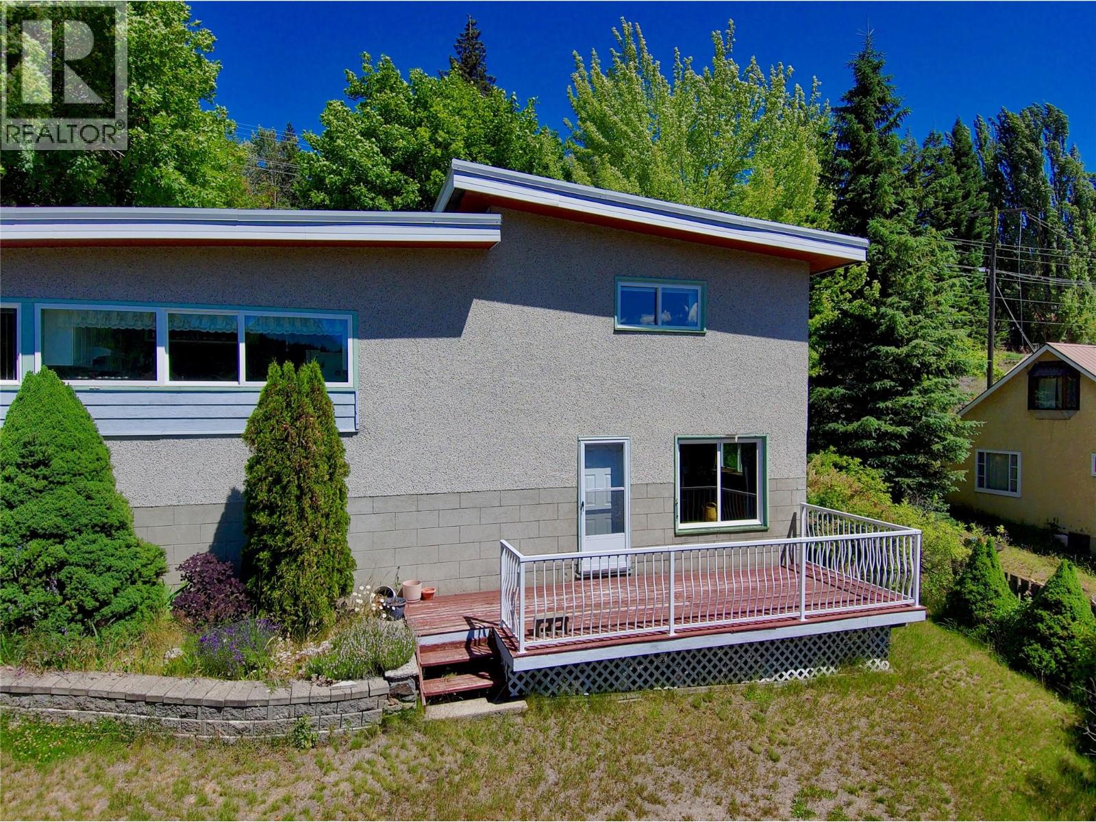 Aerial View of 1603 HARASIN Alley, Rossland V0G 1Y0