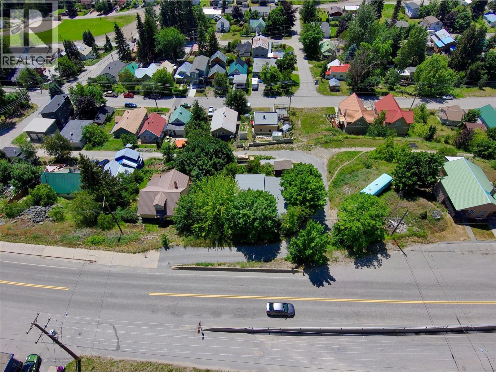 Aerial View of 1603 HARASIN Alley, Rossland V0G 1Y0