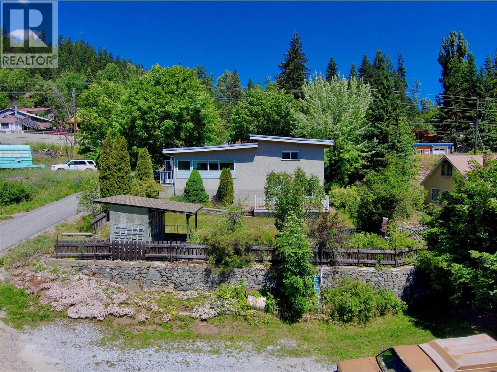 Aerial View of 1603 HARASIN Alley, Rossland V0G 1Y0