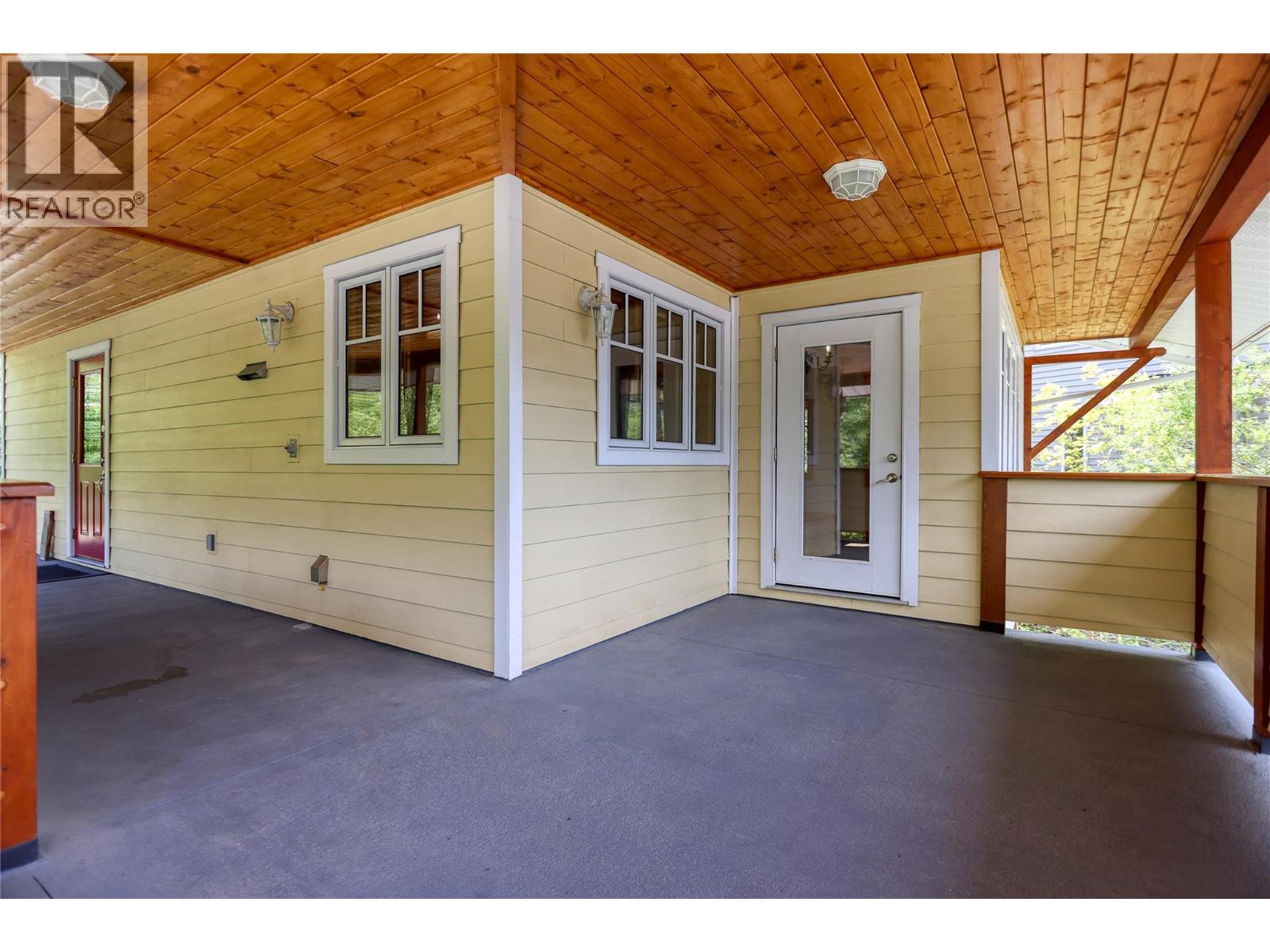 Covered Porch