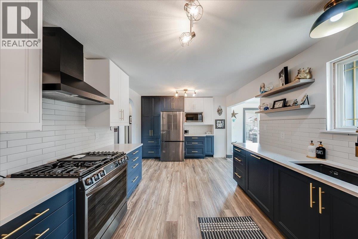 New Kitchen