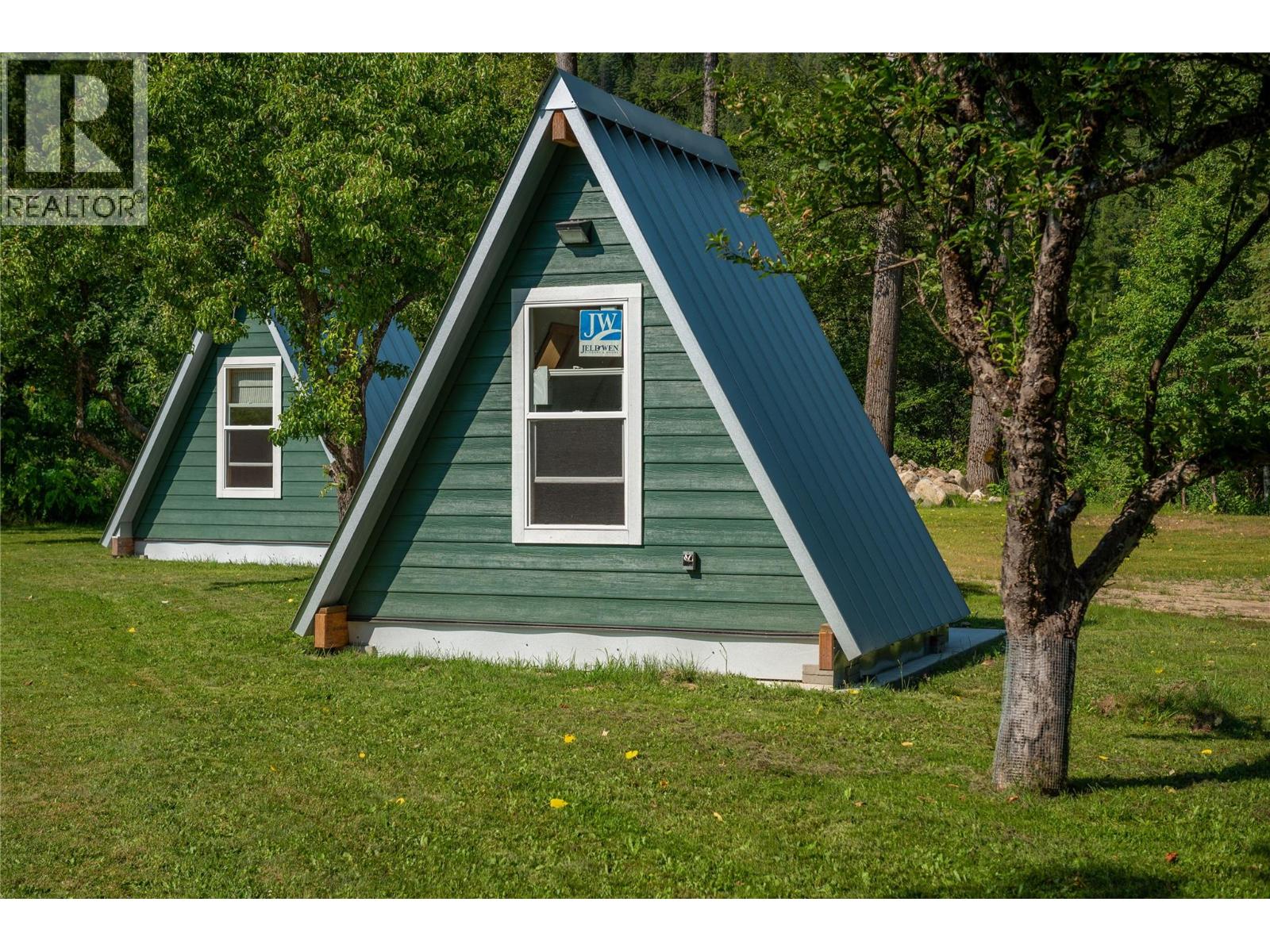 Back view of prefab A-Frames.