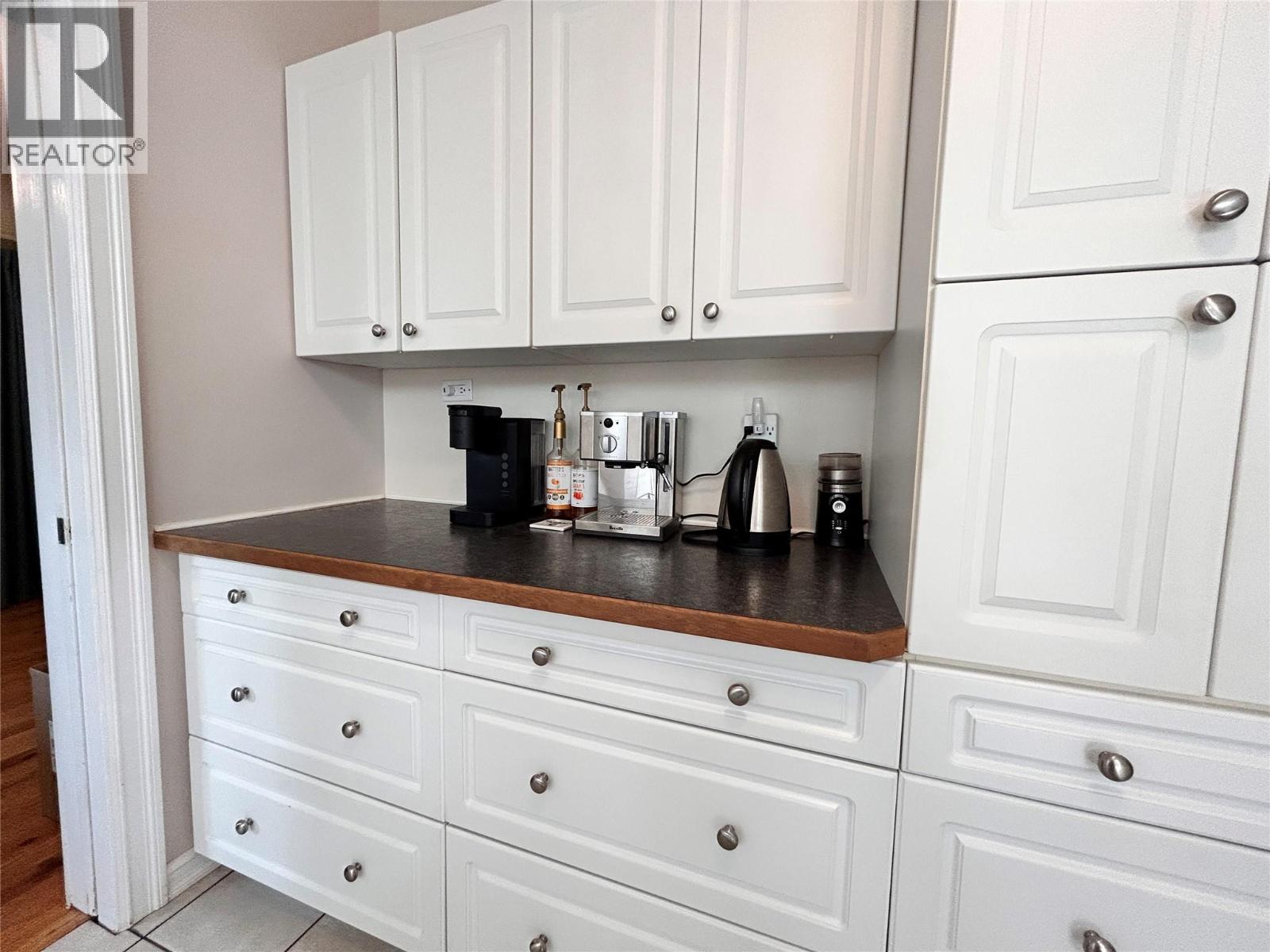 coffee bar