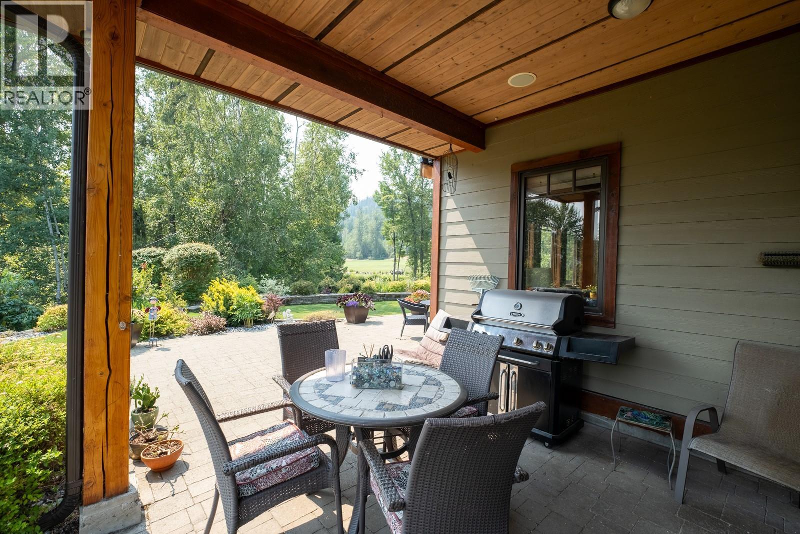 Covered patio off dining room
