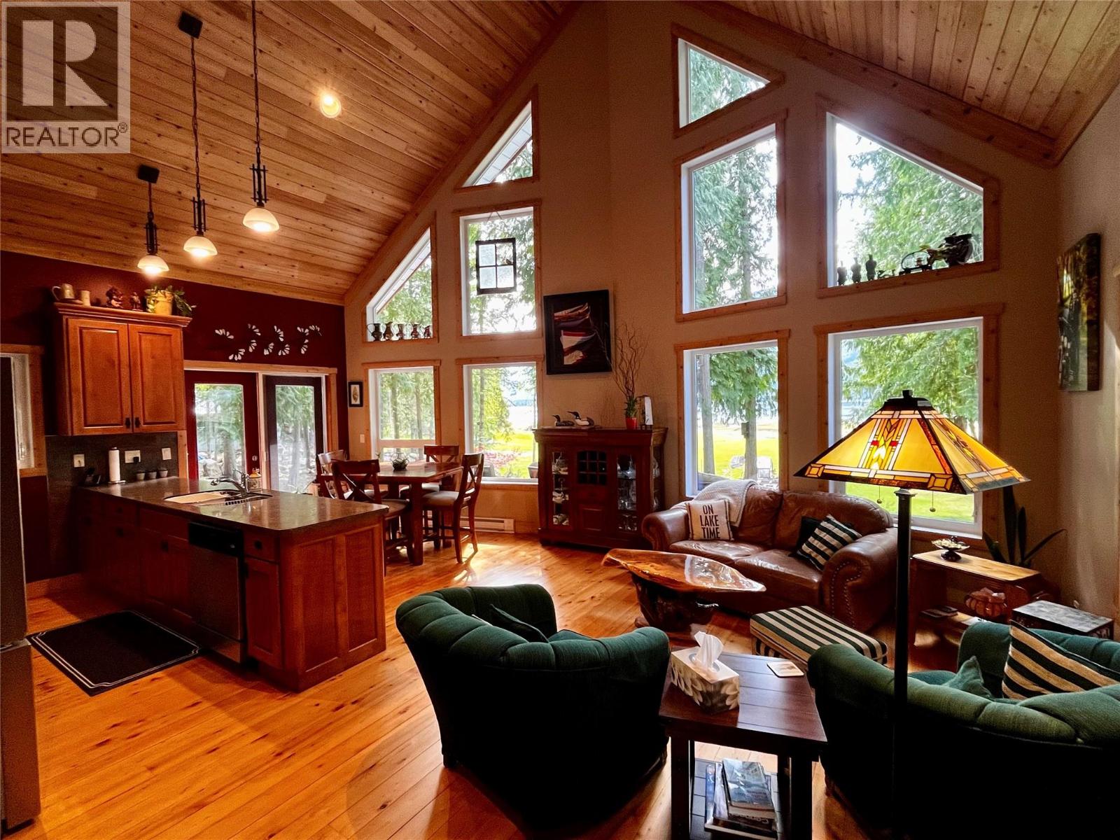 Lots of natural light