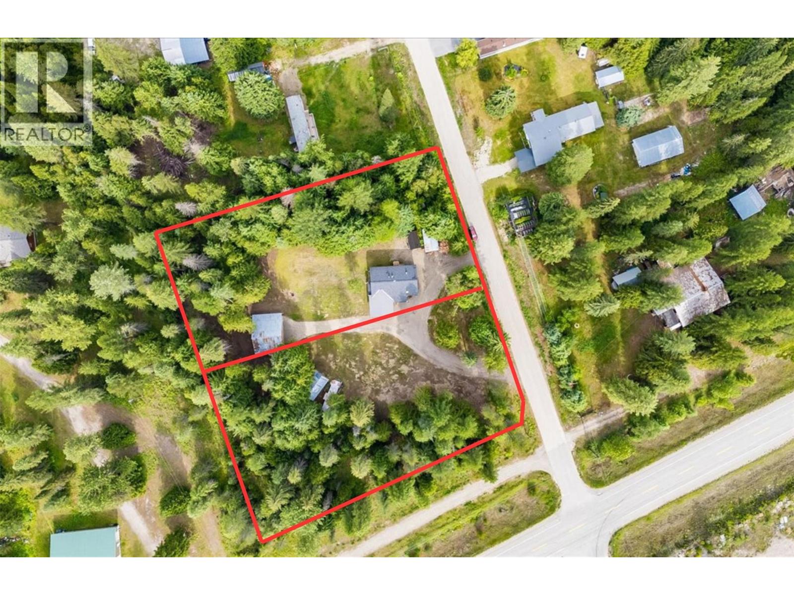 Two lots. Lot lines are approximate.