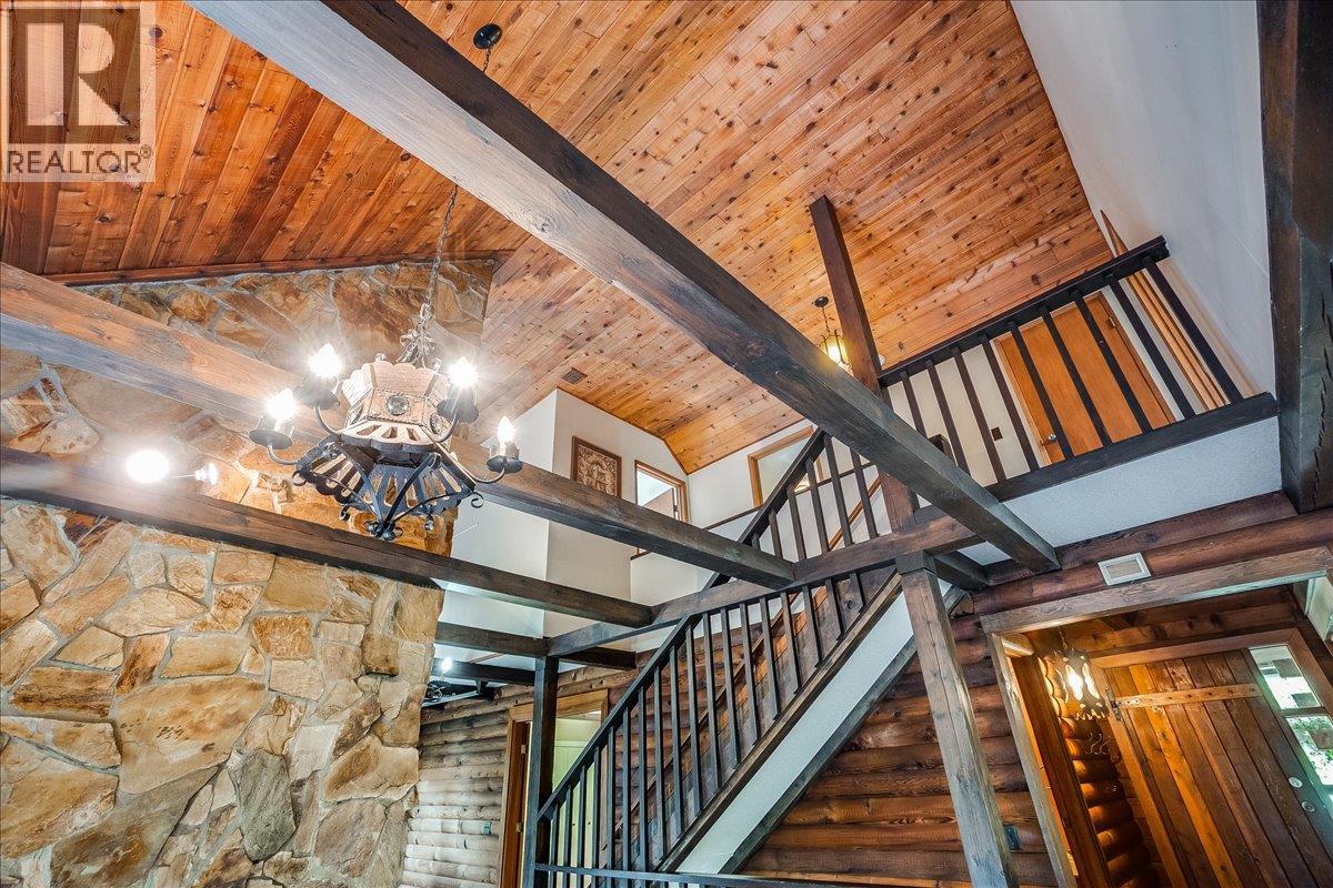 Approx. 17 foot vaulted ceilings in dining room and living room.