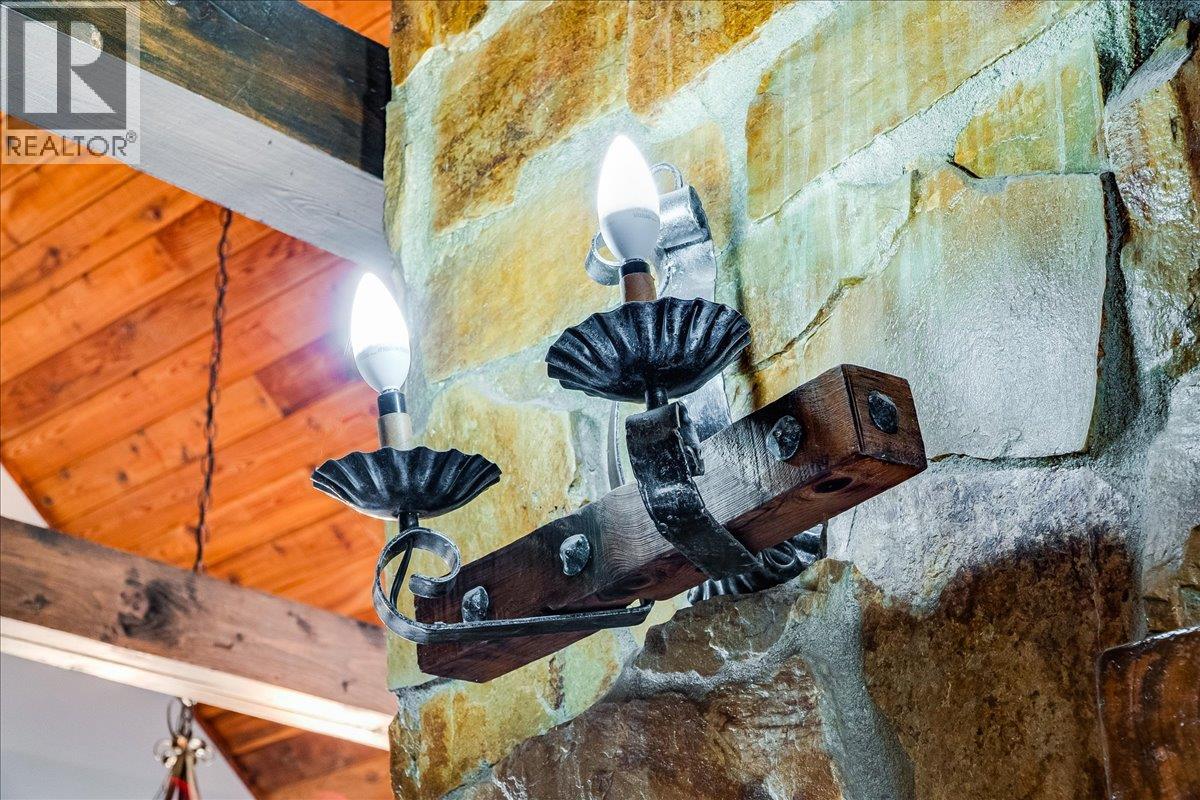 Exquisite heritage light fixture in dining room.