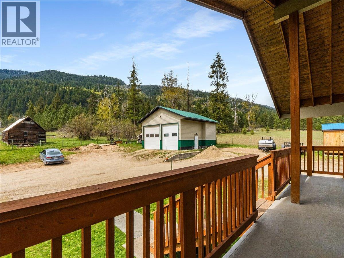Front porch on main house.