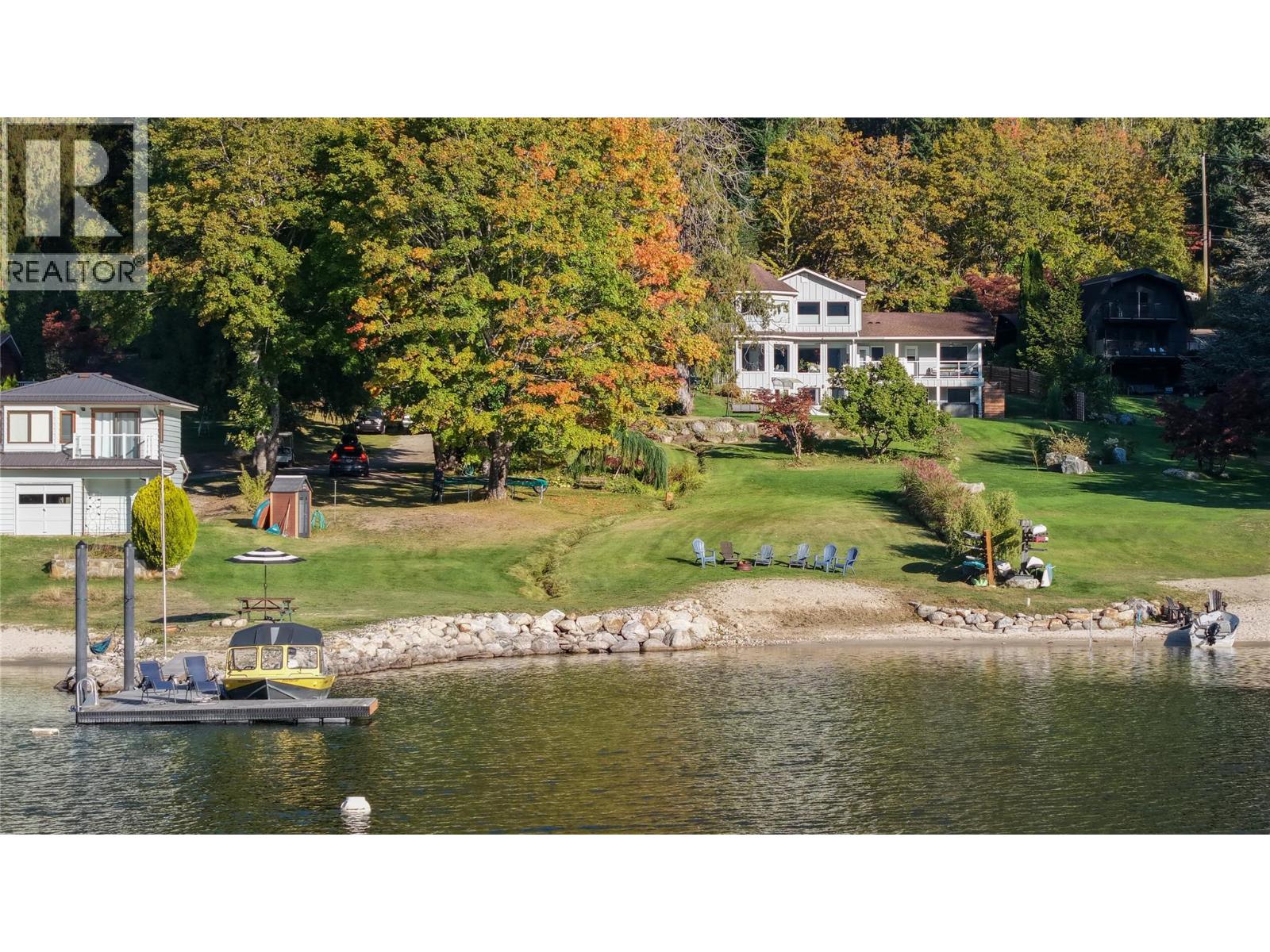 House & Dock