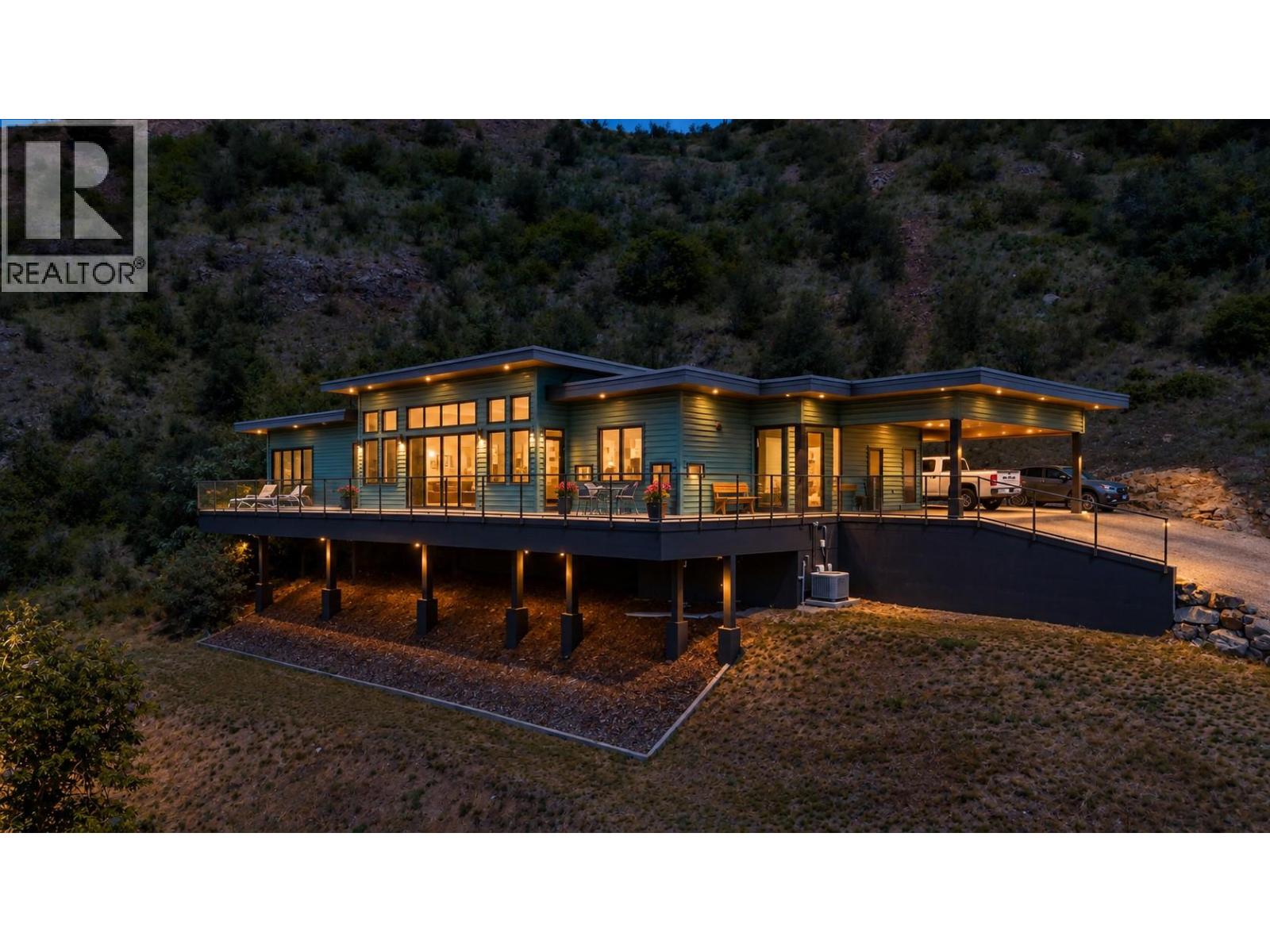 Experience the serene and calmness of this property in the evening
