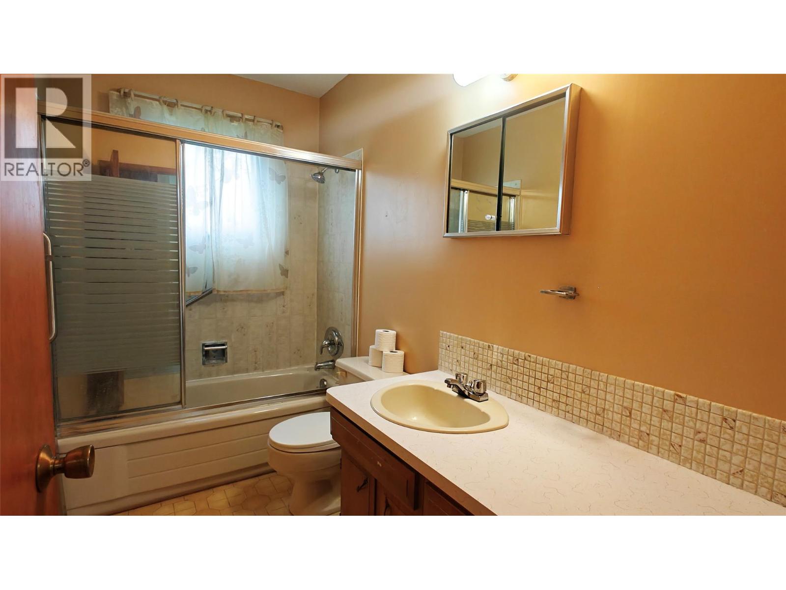 Bathroom of 610 7th Avenue, Montrose
