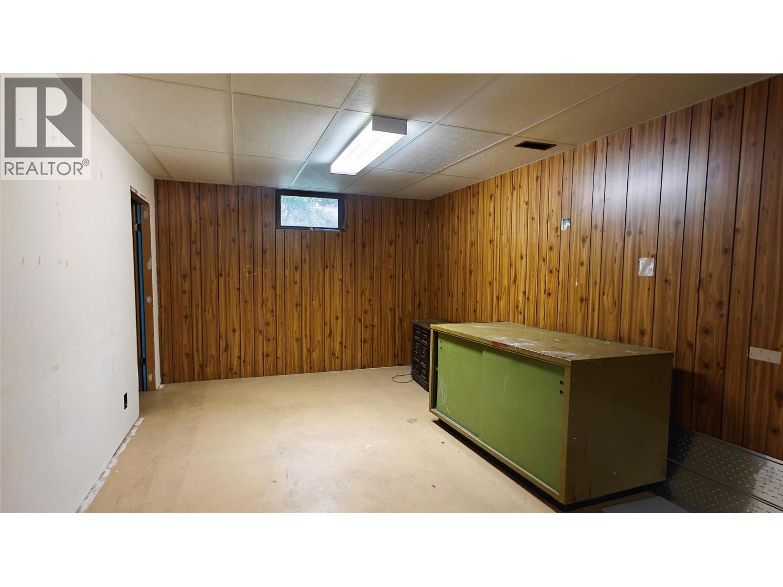 Recreation Room of 610 7th Avenue, Montrose