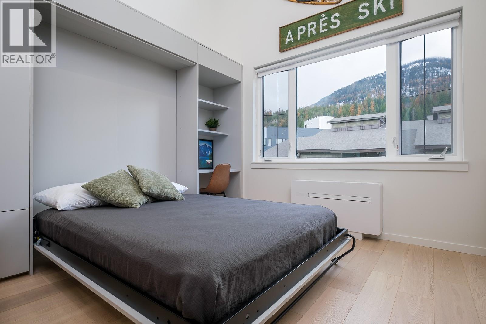 Murphy Bed