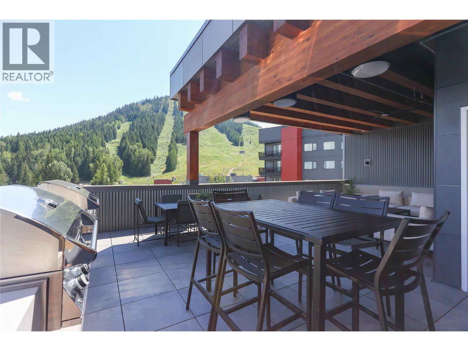 Shared BBQ deck space