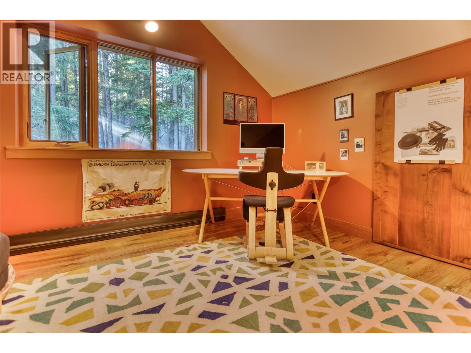 Upper Bedroom