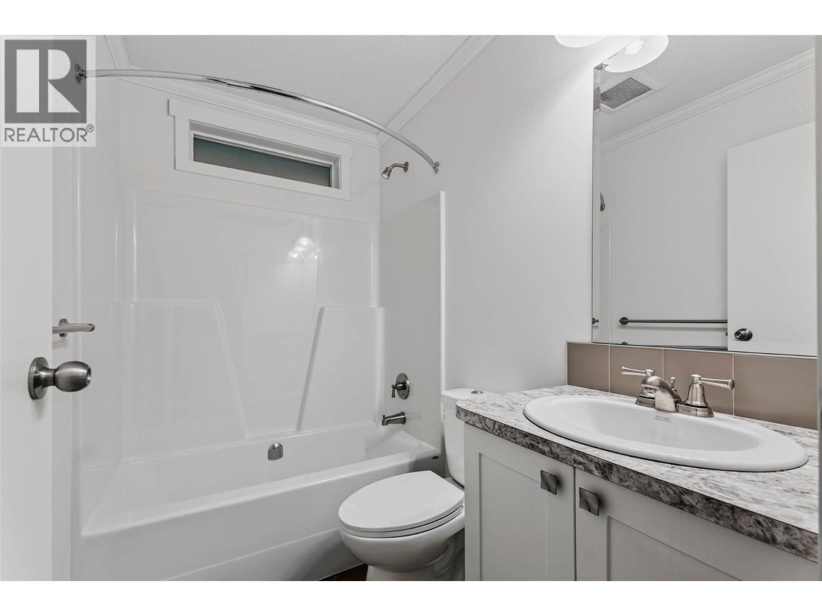 Main Bath