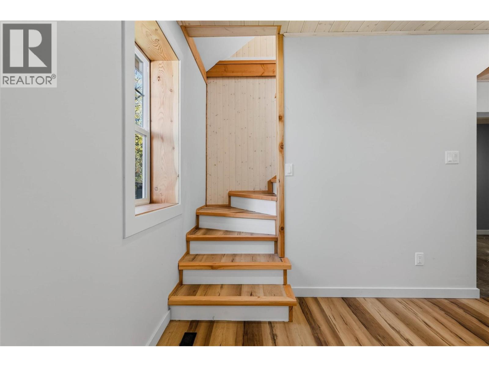 Stairs to 2nd Floor
