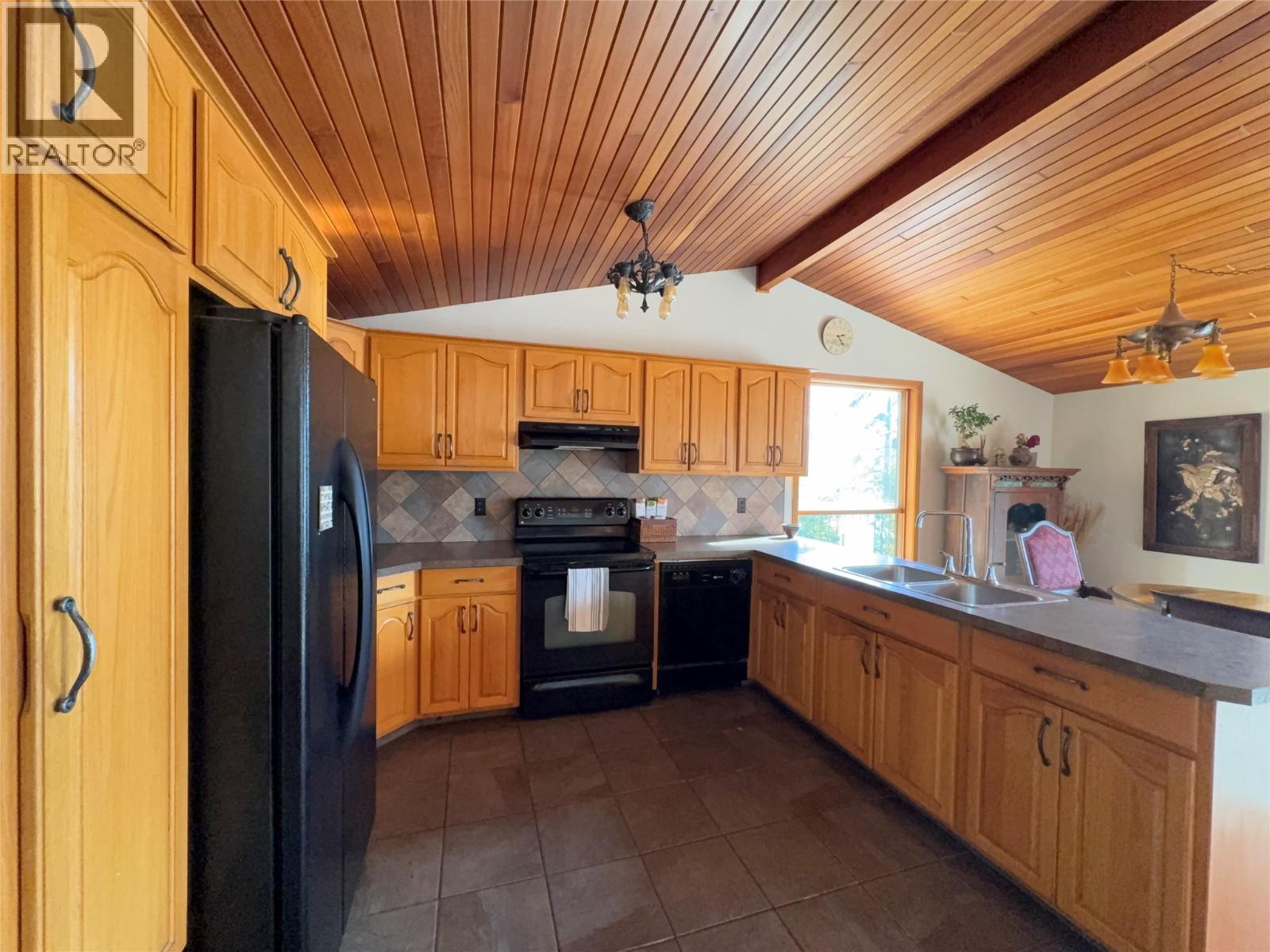 Main Floor Kitchen