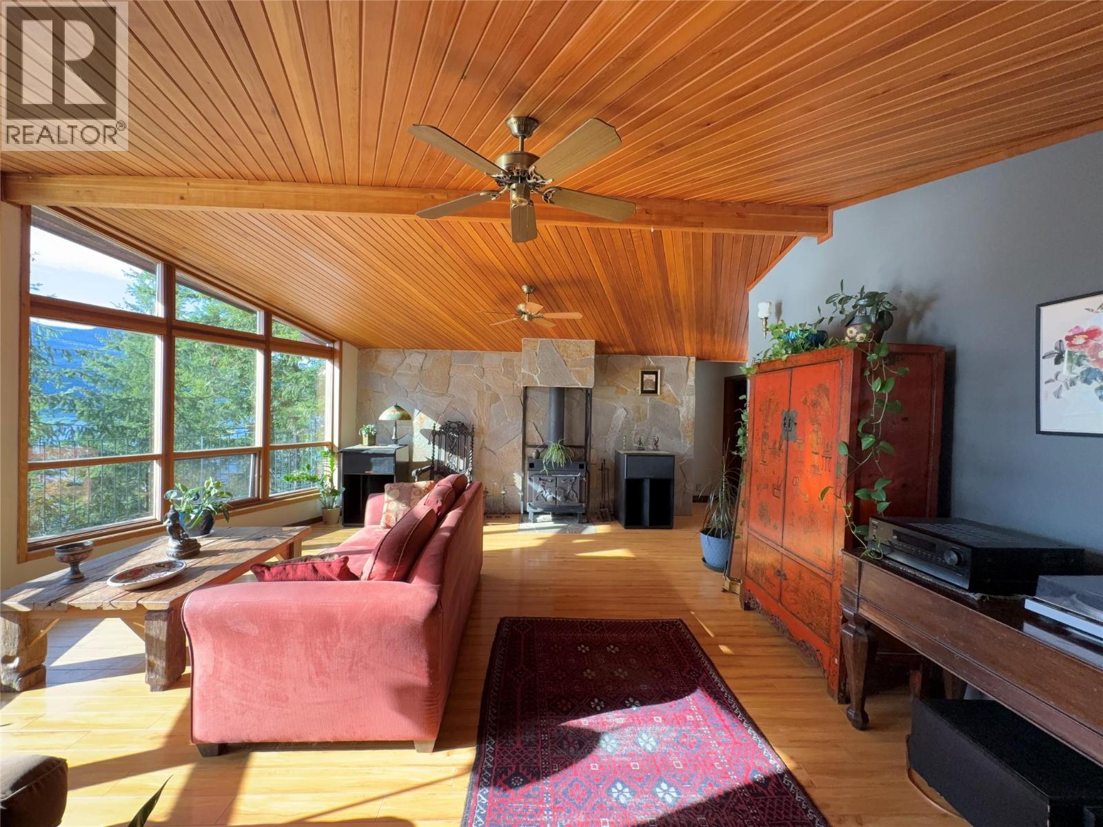 Main Floor Living Room