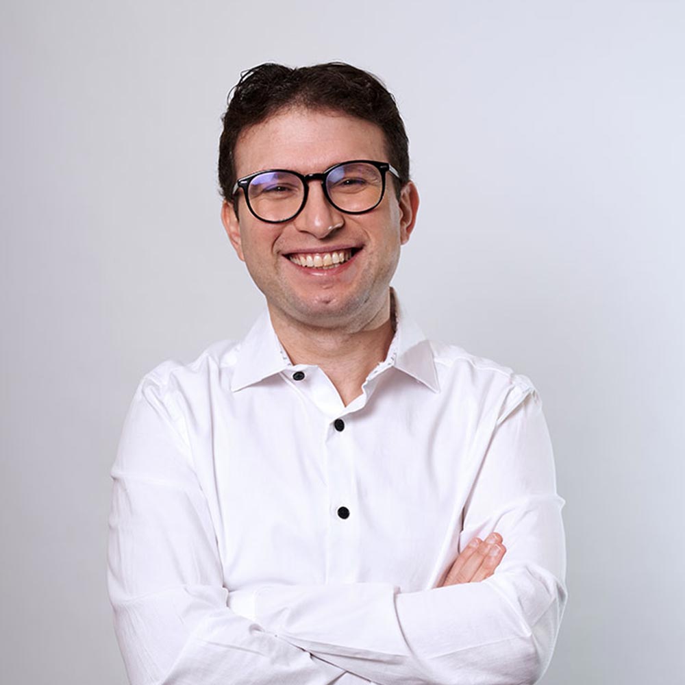 Fatih Üstbas ist dein Ansprechpartner